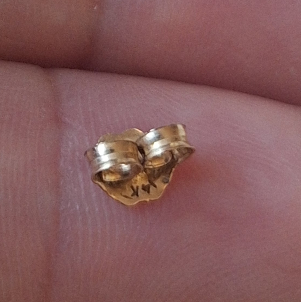 Vintage Earrings In 14k Yellow Gold - Picture 12 of 15